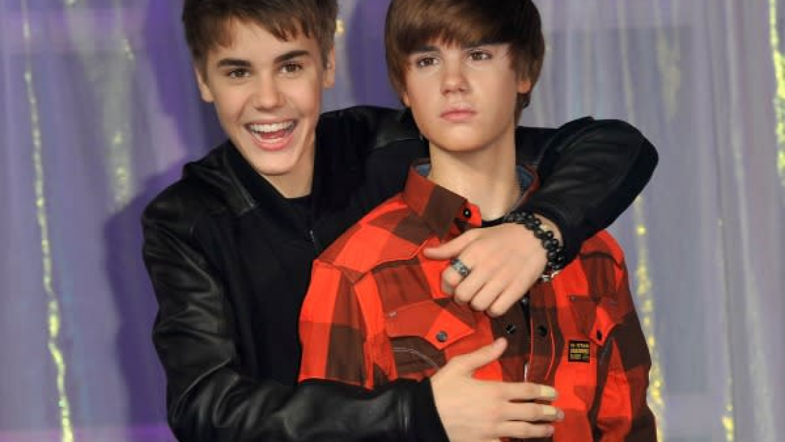 El "doble" de Justin Bieber estaf� a todos. Se hizo pasar por el cantante y factur� en d�lares