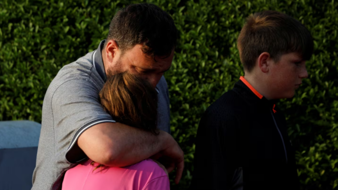 Horror: tres ni�as fueron apu�aladas en una clase de danza y murieron