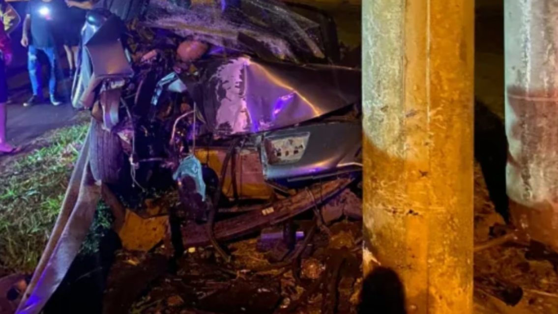 Agarr� el auto, lo choc� intencionalmente y mat� a su hijastro de 5 a�itos