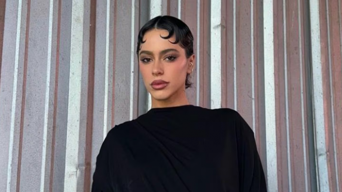 "Oscura, escenas fuertes", as� la vieron a Tini Stoessel en Tribunales. �Qu� pas�?
