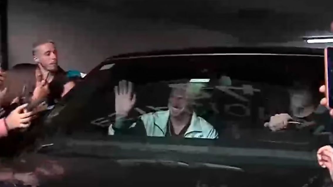 Acusan a Rodrigo de Paul de chocar a un periodista: "Me llev� puesto"