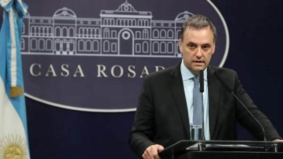 El Gobierno minimiz� el impacto de la crisis financiera mundial: "Nada afectar� nuestro camino"