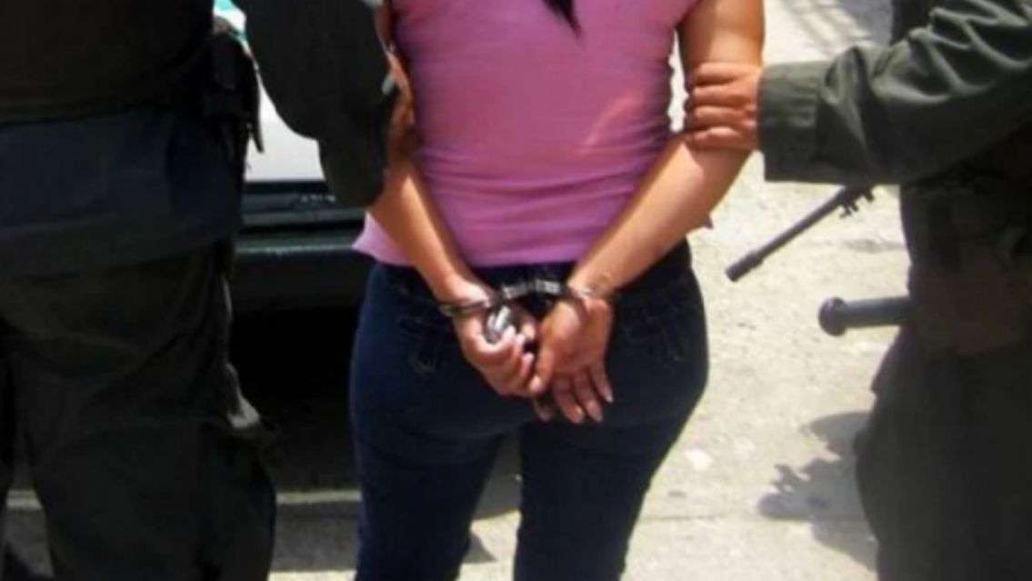 Frontera caliente: 10 mujeres caen detenidas semanalmente por transportar droga