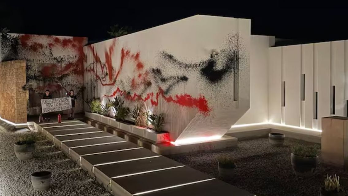 Miedo y conmoci�n: se metieron a la casa de Messi y ensuciaron todo