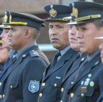 M&aacute;s de 2000 polic&iacute;as de Jujuy recibieron un ascenso