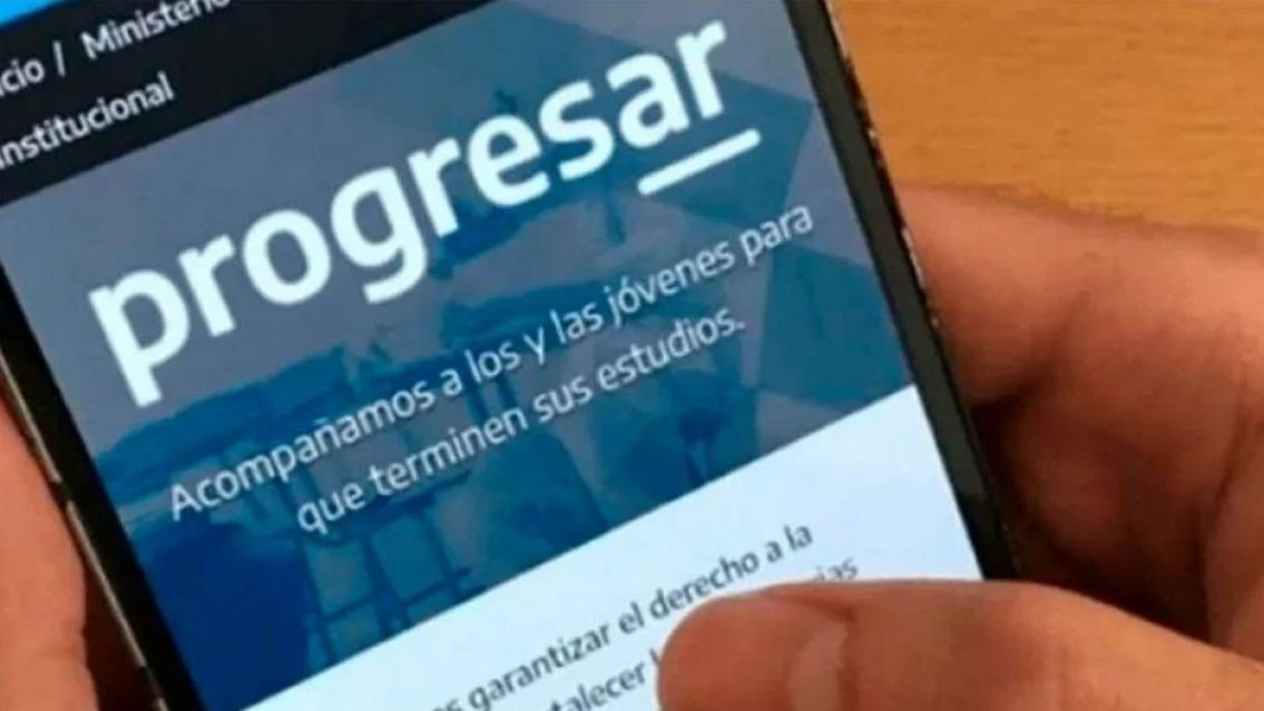 Actualizaron uno de los requisitos del Progresar: varios se darán de baja