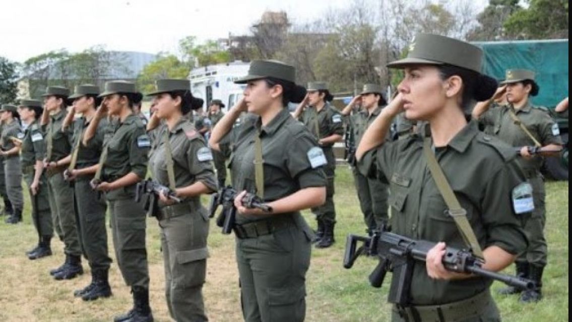 Los tremendos que est�n pagando en Gendarmer�a y el Ej�rcito