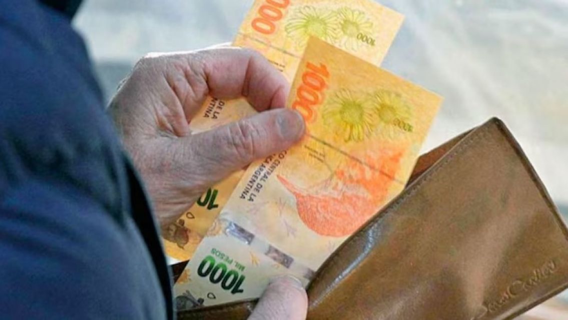 El Gobierno publicó por error el aumento del salario mínimo: ¿Cuánto será?