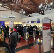 [URGENTE] Amenaza de bomba en el Aeropuerto de Salta: puso dinamita en su equipaje y gener&oacute; p&aacute;nico