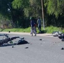 Brutal choque de motos dej&oacute; a dos juje&ntilde;itos con heridas de gravedad hospitalizados