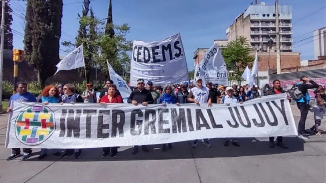 Aumenta la tensión entre los gremios y el gobierno por las paritarias en Jujuy