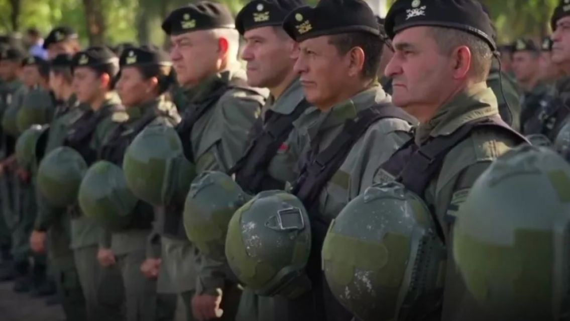 Confirmaron un nuevo aumento de sueldo para Gendarmería: cifra millonaria