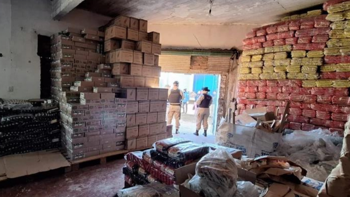 Secuestraron alimentos vencidos en comedores de agrupaciones piqueteras