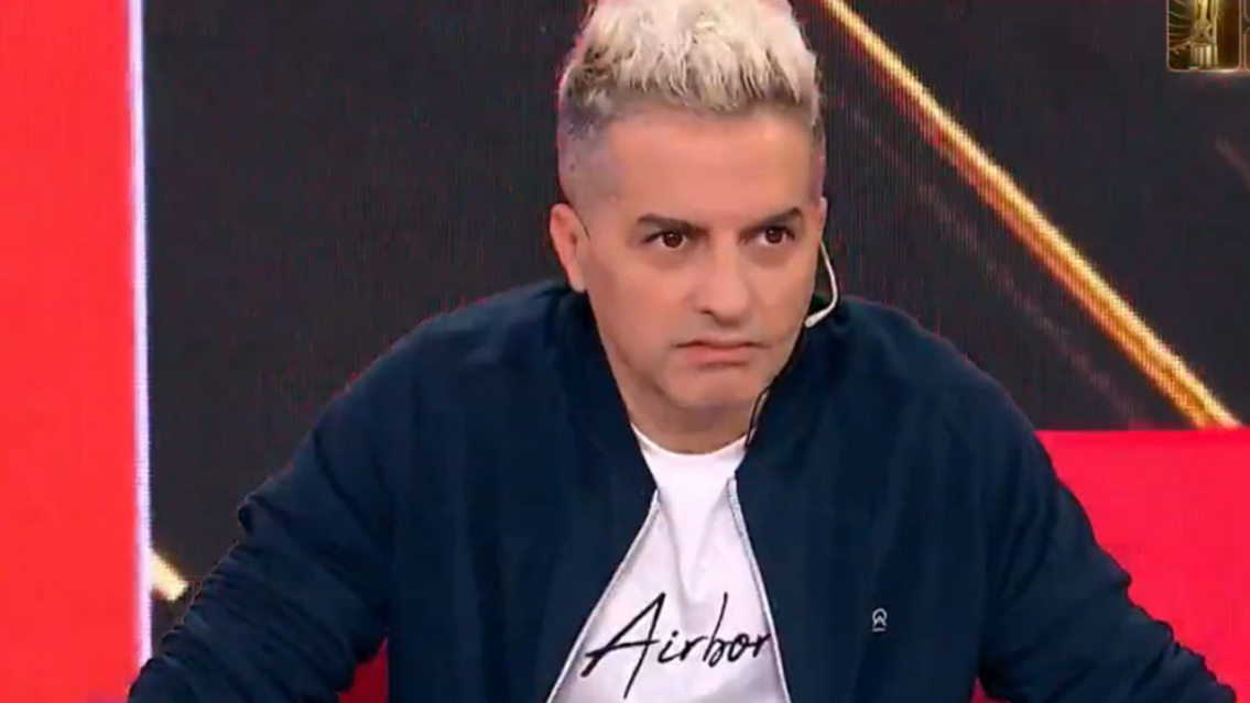 Ángel De Brito: ¿"No te parece contradictorio mientras morían 130 mil argentinos"?