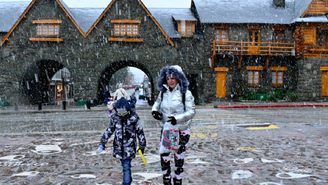 Alerta máxima en Bariloche: alumnos se contagiaron de una extraña enfermedad