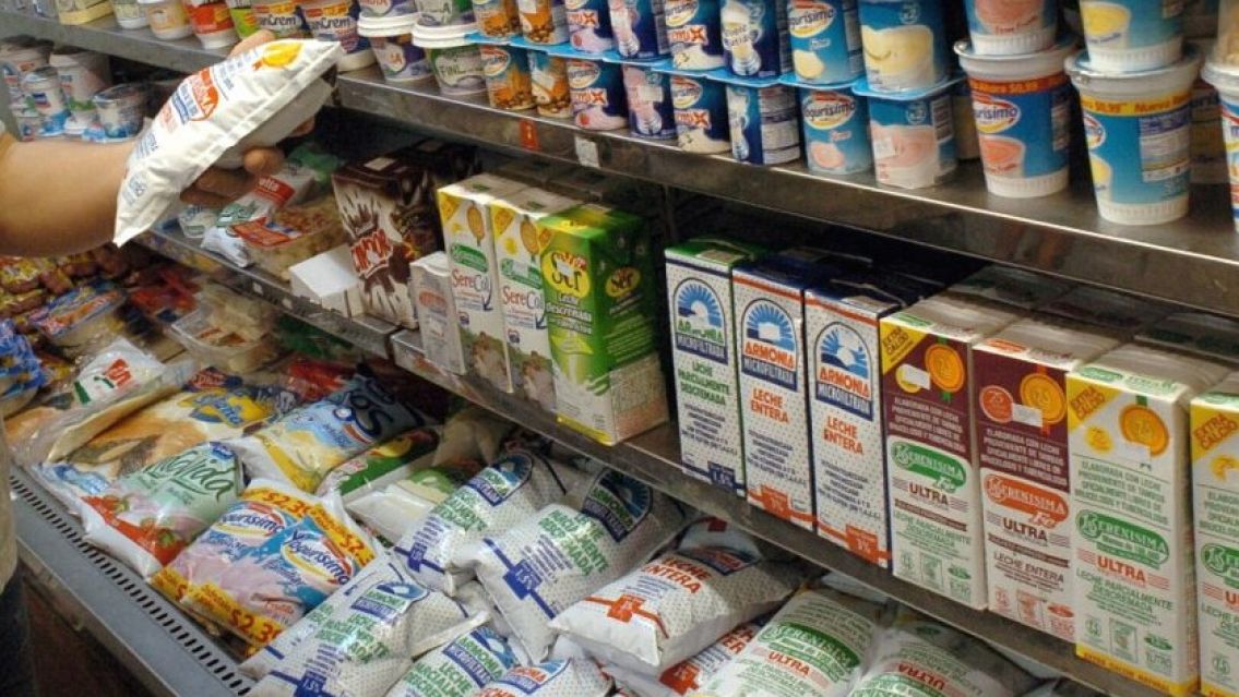 Los juje�os ya casi no toman leche: ca�da estrepitosa del consumo