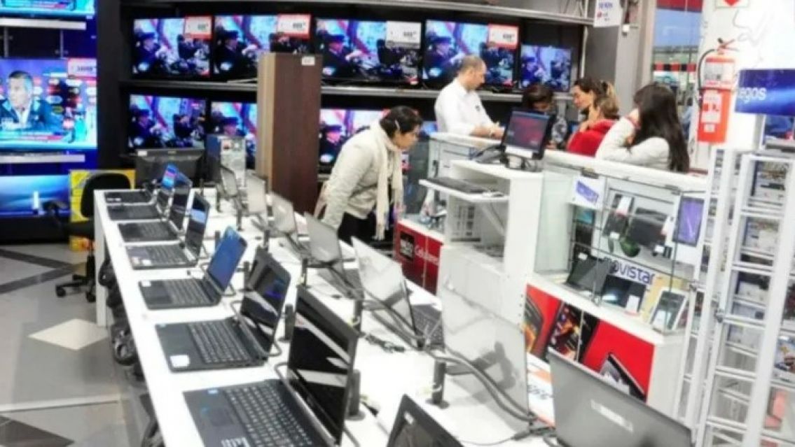 Estos productos bajarían de precios gracias a la reducción del Impuesto País