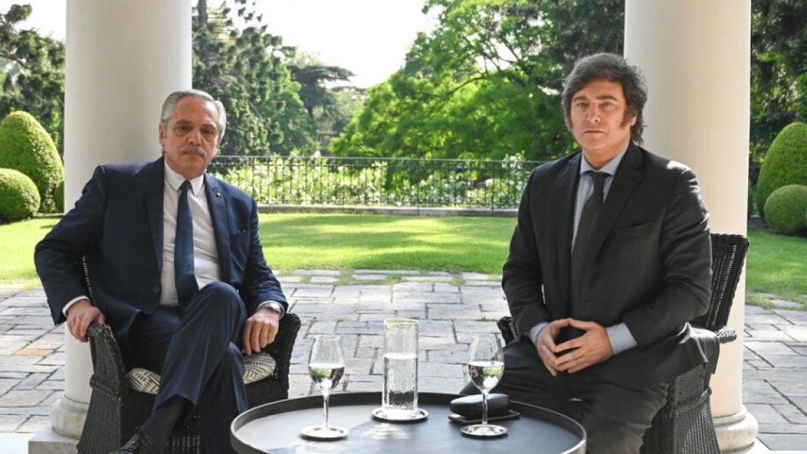 Esc�ndalo de los seguros: el Gobierno derog� el DNU de Alberto Fern�ndez