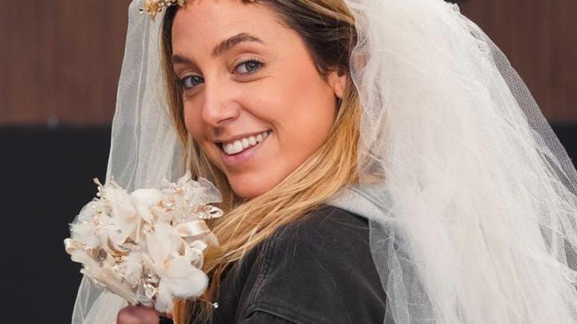 Obvio que no fue con Messi, tampoco con Marcos Ginocchio. Se casó Sofi Martínez