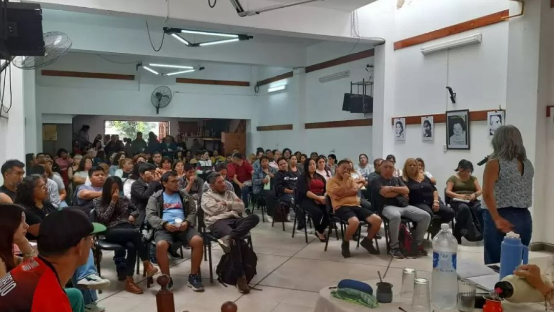 Cedems pidió que la hora cátedra tenga un valor de $23 mil y volvió a rechazar la ley de esencialidad
