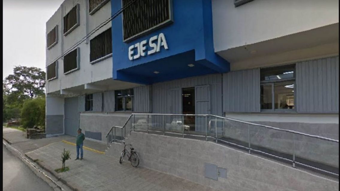 Ola de quejas contra EJESA por los cortes de luz