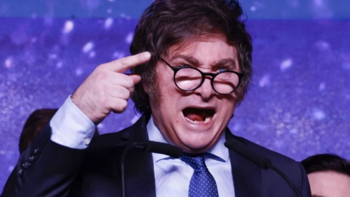 Milei firm� el veto total a la ley de jubilaciones que aprob� el Congreso