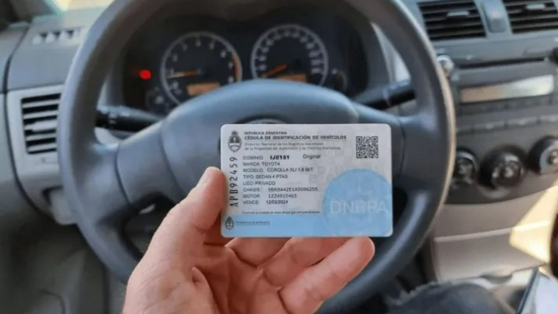 Fin de la cédula azul: qué documentos necesitas para poder circular con el auto