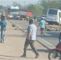Colectivo chocó de frente contra un auto en ruta 34: hay un muerto