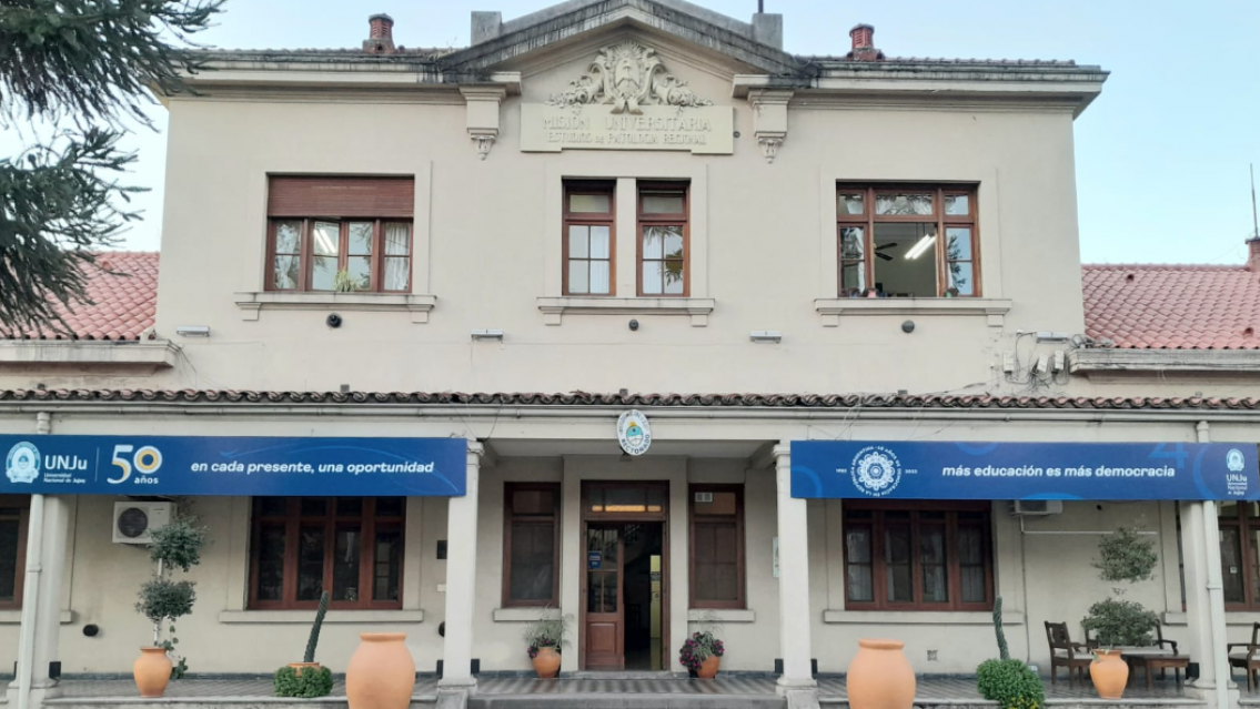 Alerta en la UNJU: aseguran que los doecentes están renunciando por los bajos sueldos