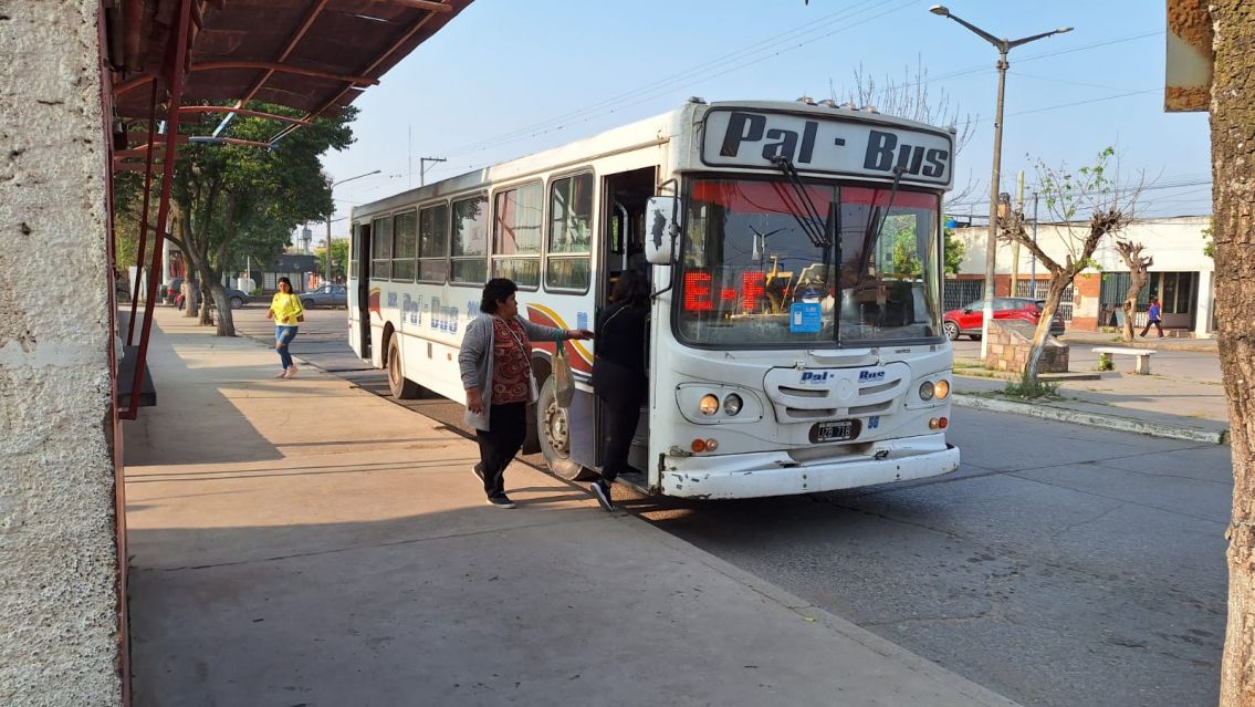 Aumentan los precios de colectivos en Palpalá mientras continúa el paro en San Salvador