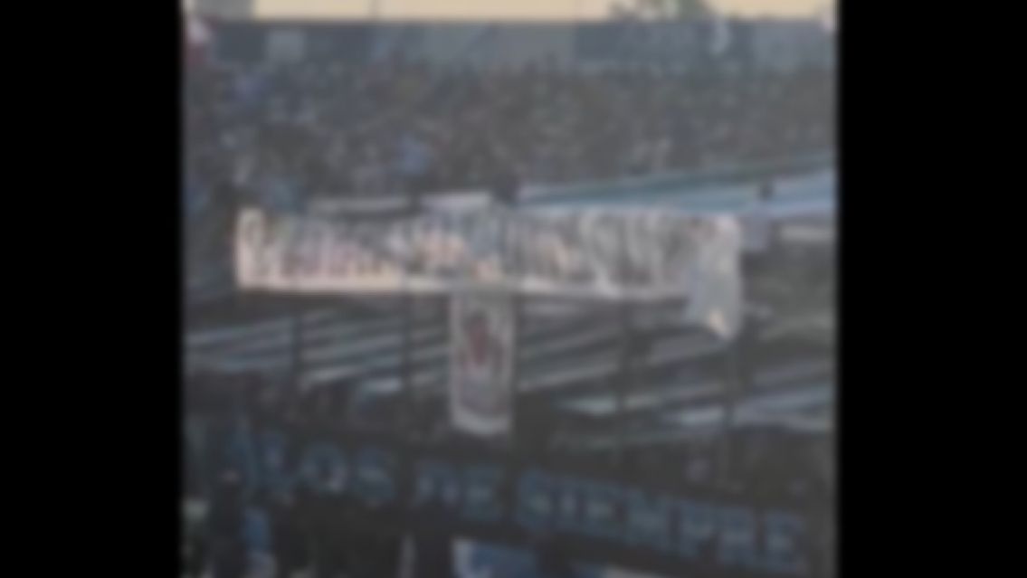 "Saquenla, saquenla": la bandera que hizo enojar a los hinchas salteños