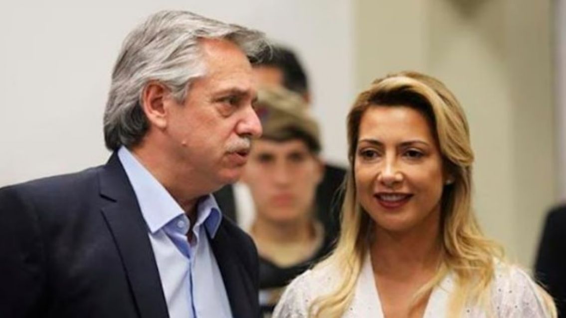 La esteticista de Fabiola Ya�ez ratific� la versi�n del m�dico presidencial sobre el moret�n en el ojo