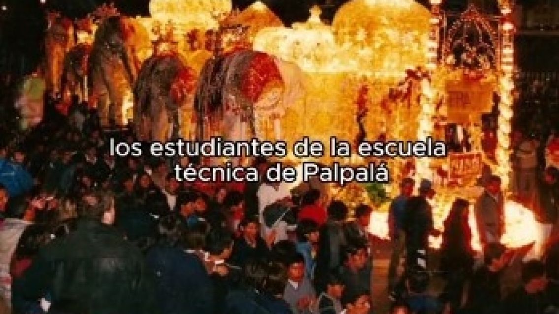 La carroza más grande en la historia de la Fiesta de los Estudiantes