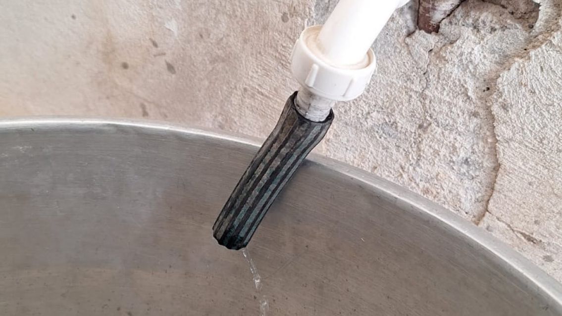 Crisis de agua en barrios de Palpal�: los vecinos exigen respuestas a Agua Potable