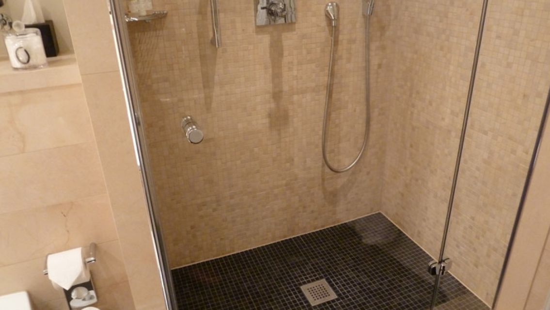 Hace calor y revelan la verdad, �cada cu�nto hay que ba�arse para estar limpio?