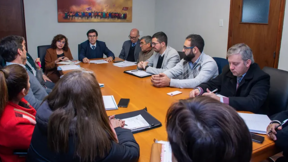 El Gobierno de Jujuy ofreci� un aumento del 4% a los gremios estatales en las paritarias