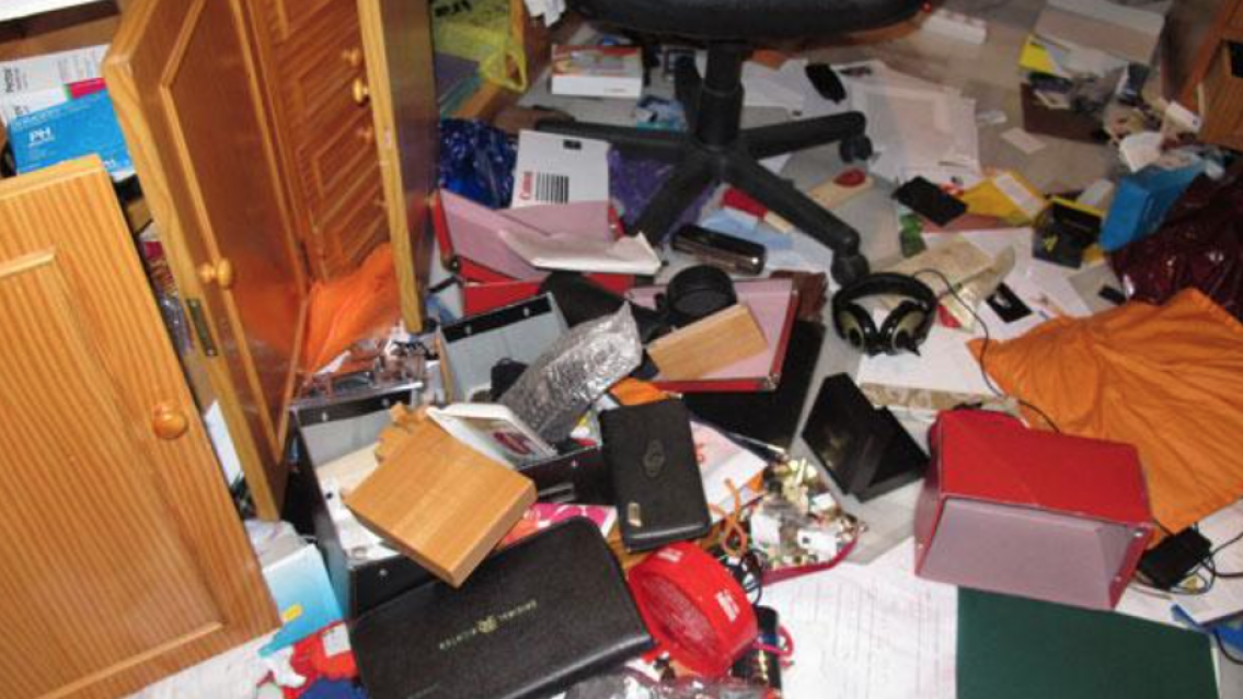 Inseguridad en Los Perales: saquearon una casa y se llevaron una fortuna