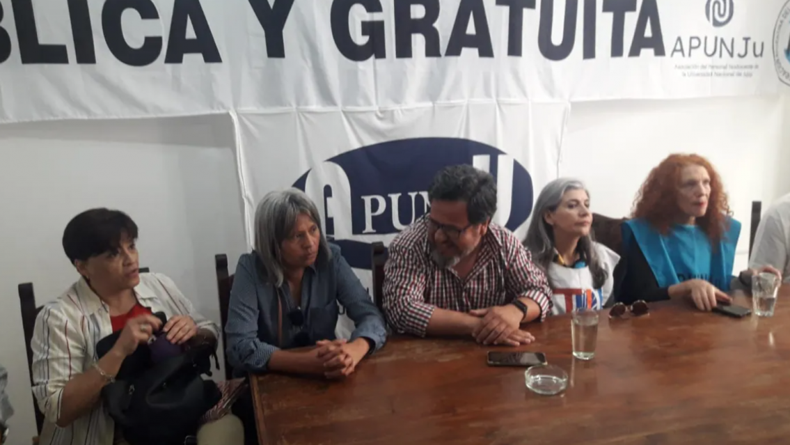 Otra vez los universitarios protestan en Jujuy por el veto a la ley de financiamiento