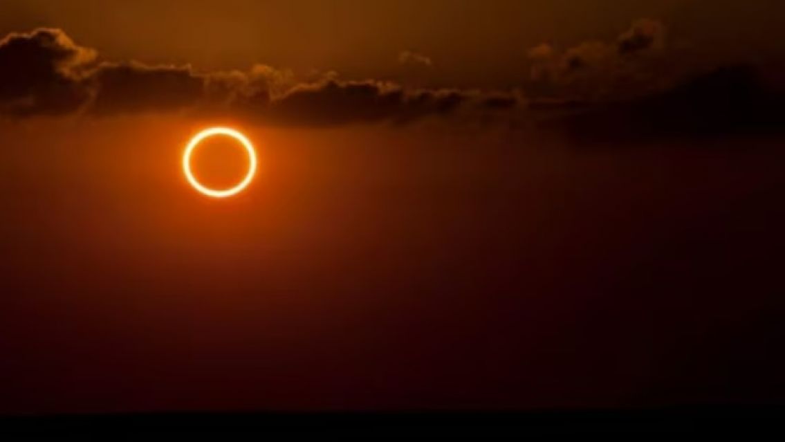 Cu�ndo ser� el momento exacto para ver el eclipse "anillo de fuego" desde Argentina