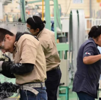 El 70% de los trabajadores gana menos de $550.000 seg&uacute;n el Indec