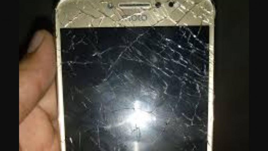 "Ya borrás esos contacto del celular": jujeño enfureció y atacó a su ex