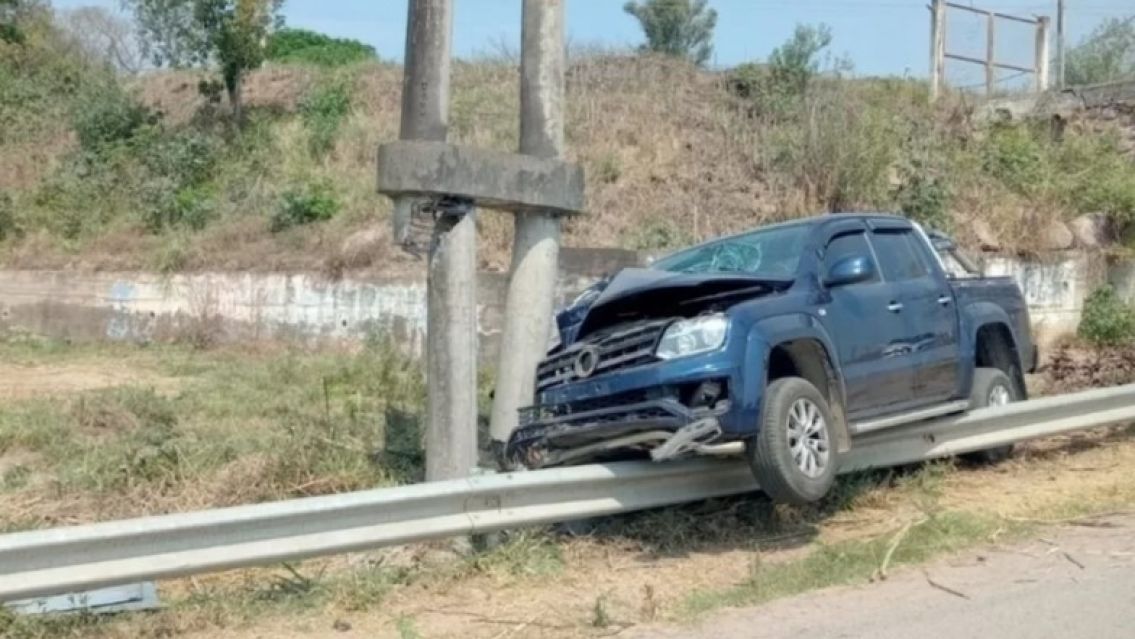 Violento choque provocó un corte de luz en Jujuy: ¿Qué zona es la afactada?