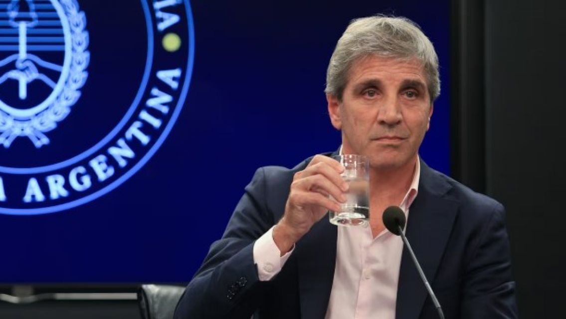 Cerrarán dos empresas que dependen de Economía y podría echar a más de 4000 empleados