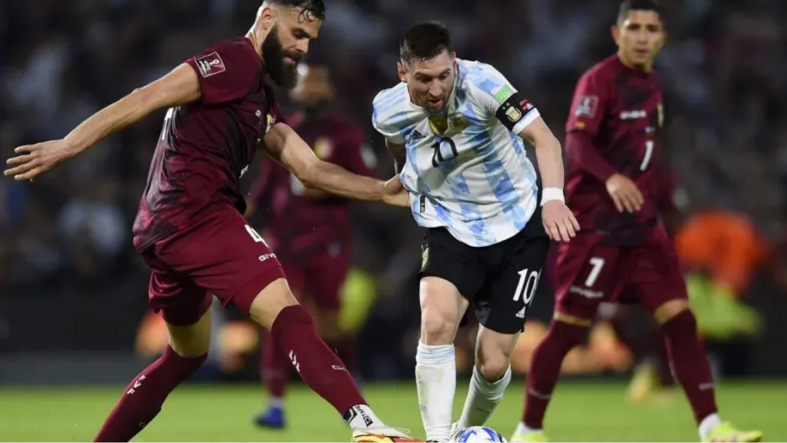Venezuela - Argentina, con Messi y sin el Dibu Martínez: a qué hora juega