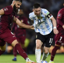 Venezuela - Argentina, con Messi y sin el Dibu Mart&iacute;nez: a qu&eacute; hora juega