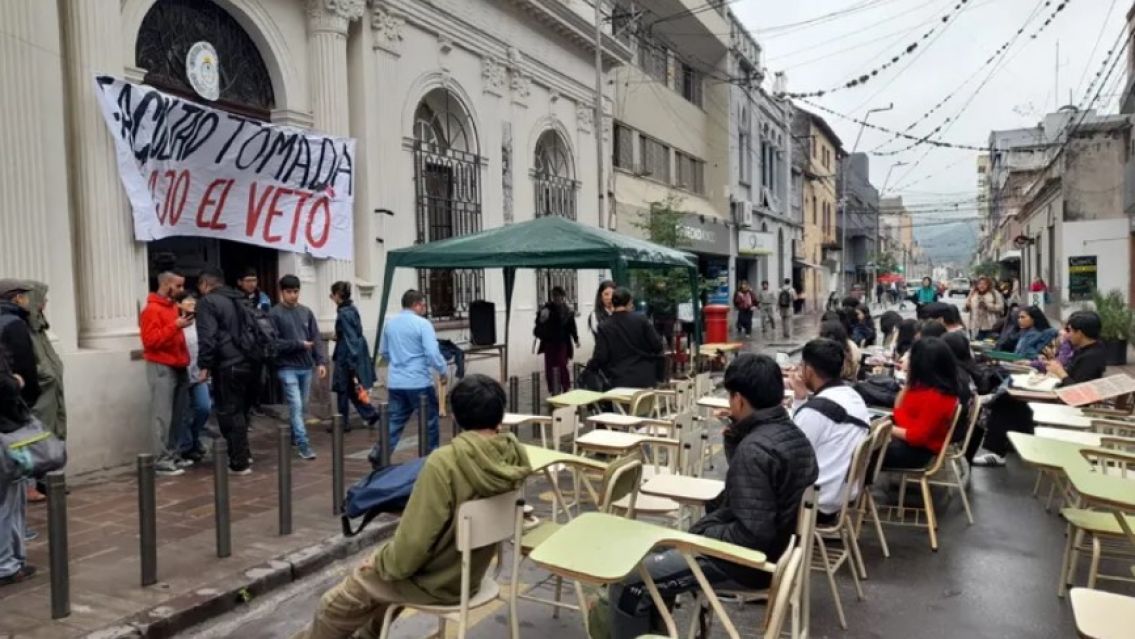 El lunes tomar�n el Rectorado de Jujuy: Las razones