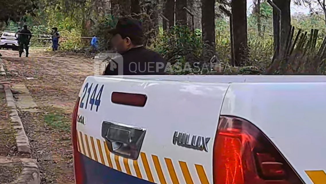 [URGENTE] Hombre sin vida al costado de una cancha: tom� la peor decisi�n