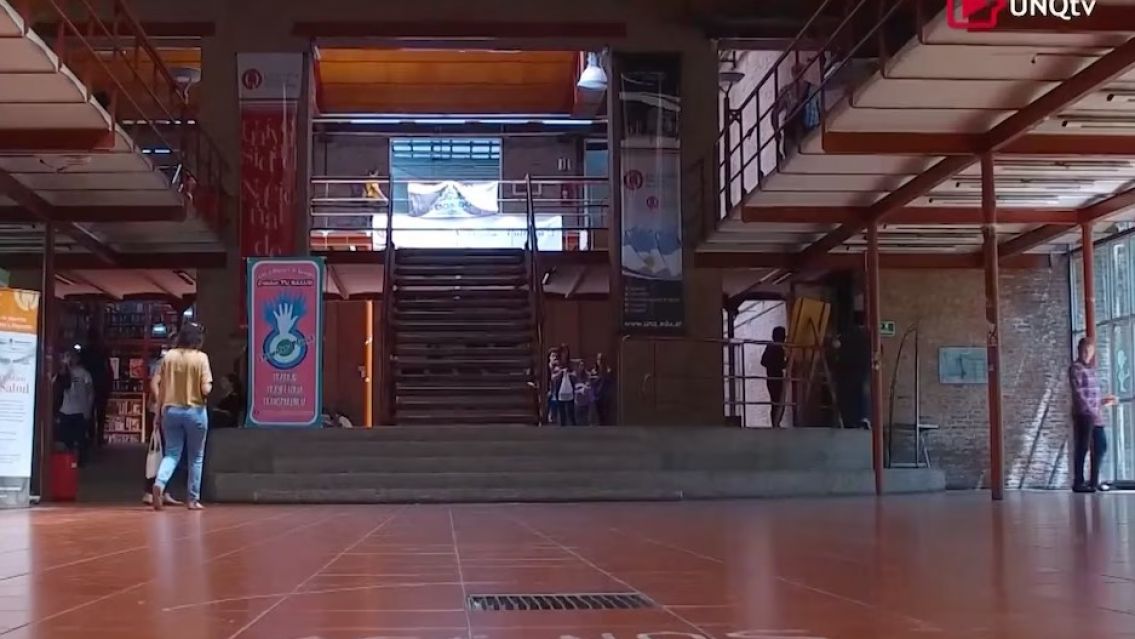 Una universidad nacional deja de inscribir por falta de presupuesto