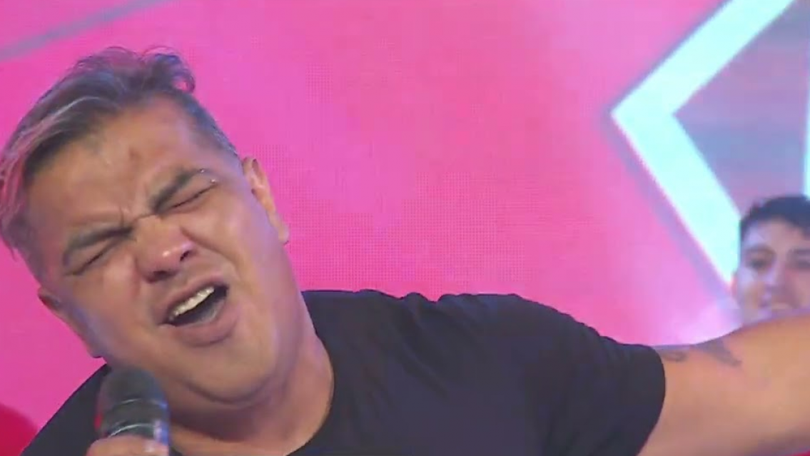 "Javito" del grupo Red se accidentó, volcó su traffic a kilómetros de Jujuy