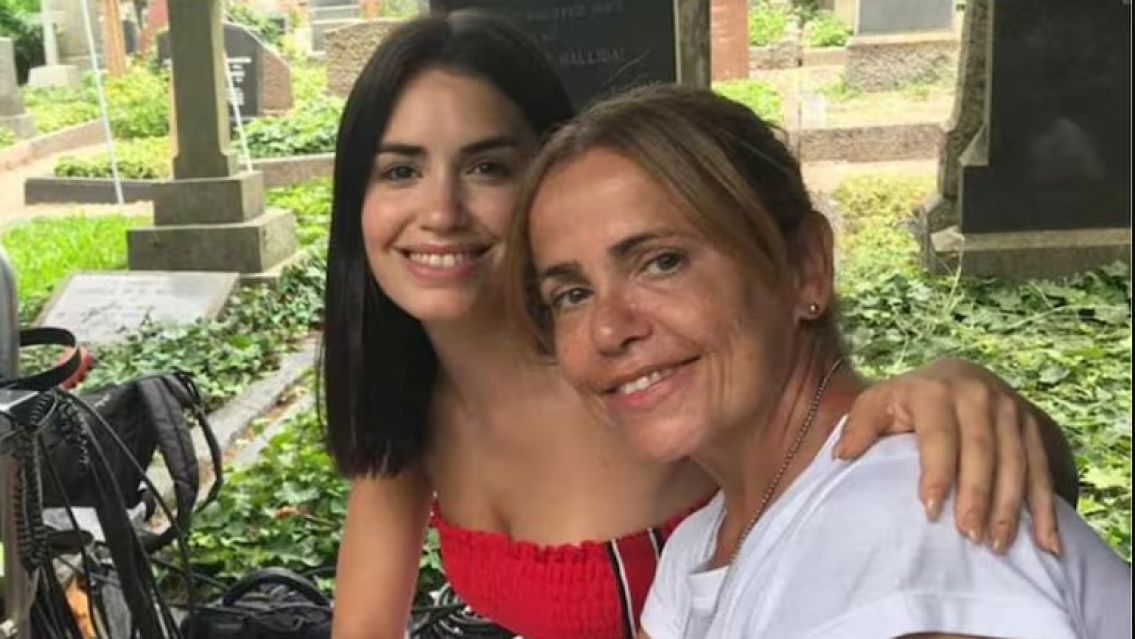 "Fuerzas": se conoció la silenciosa lucha de Lali Espósito y su familia contra el cáncer